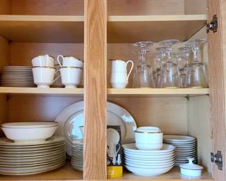 Mikasa China set-service for 12
Additional coordinating pieces.