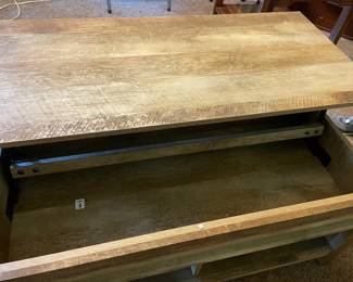 Sauder Dakota Pass Lift Top Coffee Table Ash Finish