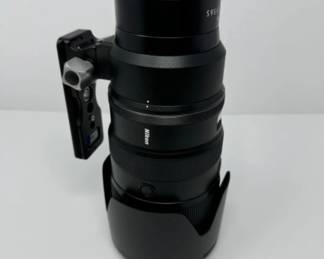 Nikkor Z 100-400mm 1:4.5-5.6 VR S- 77 | Est.$3,000	