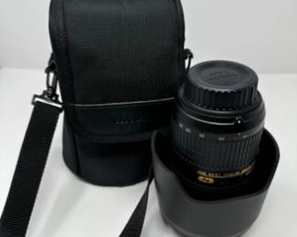 Nikon AF-S 24-70mm f/2.8 G ED +SWM ED IF Aspherical Lens -77 | Est. $2,000	