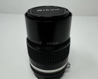 Nikon NIKKOR135mm f/2.8