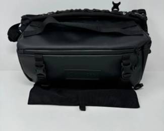 WANDRD Rogue 9L Sling Bag - Sleek Black Nylon | Retail $160	