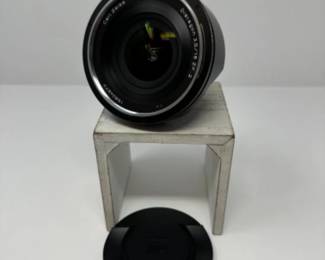 Zeiss Distagon T* 3,5/18 ZF.2 Lens | Est. $1,300