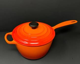 Le Creuset Enameled #20 Cast Iron Signature Saucepan 