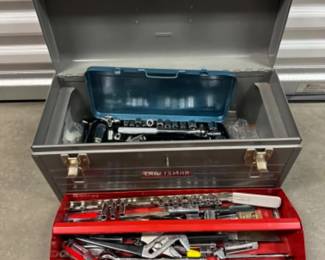 Craftsman Gray Metal Toolbox w/ Removable Red Metal Tray	