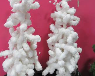 Store Christmas display trees