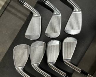 Titleist 716 AP2 Forged Irons 4-PW - Stiff Flex
$425.00

Men's Right-Handed Forged Irons
4 Iron through PW (7 clubs total) - Standard lofts and lie (PW 46 degree)
Project X Rifle 5.5 Stiff Shafts
Superstroke Grey Grips - Standard Size (5-PW); Factory Titleist Grip - Standard Size (4 Iron)

Preowned clubs in great condition that have been meticulously maintained. Clubs are authentic and have serial numbers as shown in photos.