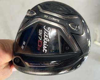 Titleist 917 D3 Driver 9.5 - RH
$135.00 ( suggested amount)

Project X -7C3 Stiff Shaft 73g - Blue
Golf Pride Grip - Standard Size in great condition with minimal signs of wear

Pre-owned driver meticulously maintained. Great condition overall with minor wear on bottom and face.  Titleist adjustment tool and SUREFIT weights included; no original head cover.  Authentic with Serial Number.
