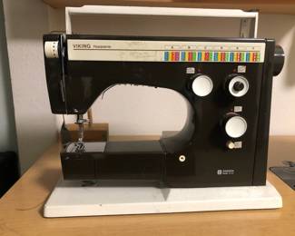 Husqvarna Viking Model 6440