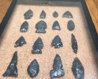 Good to Fine Obsidian arrow points from SE Oregon. Chewaucan marsh Lake County, Oregon.