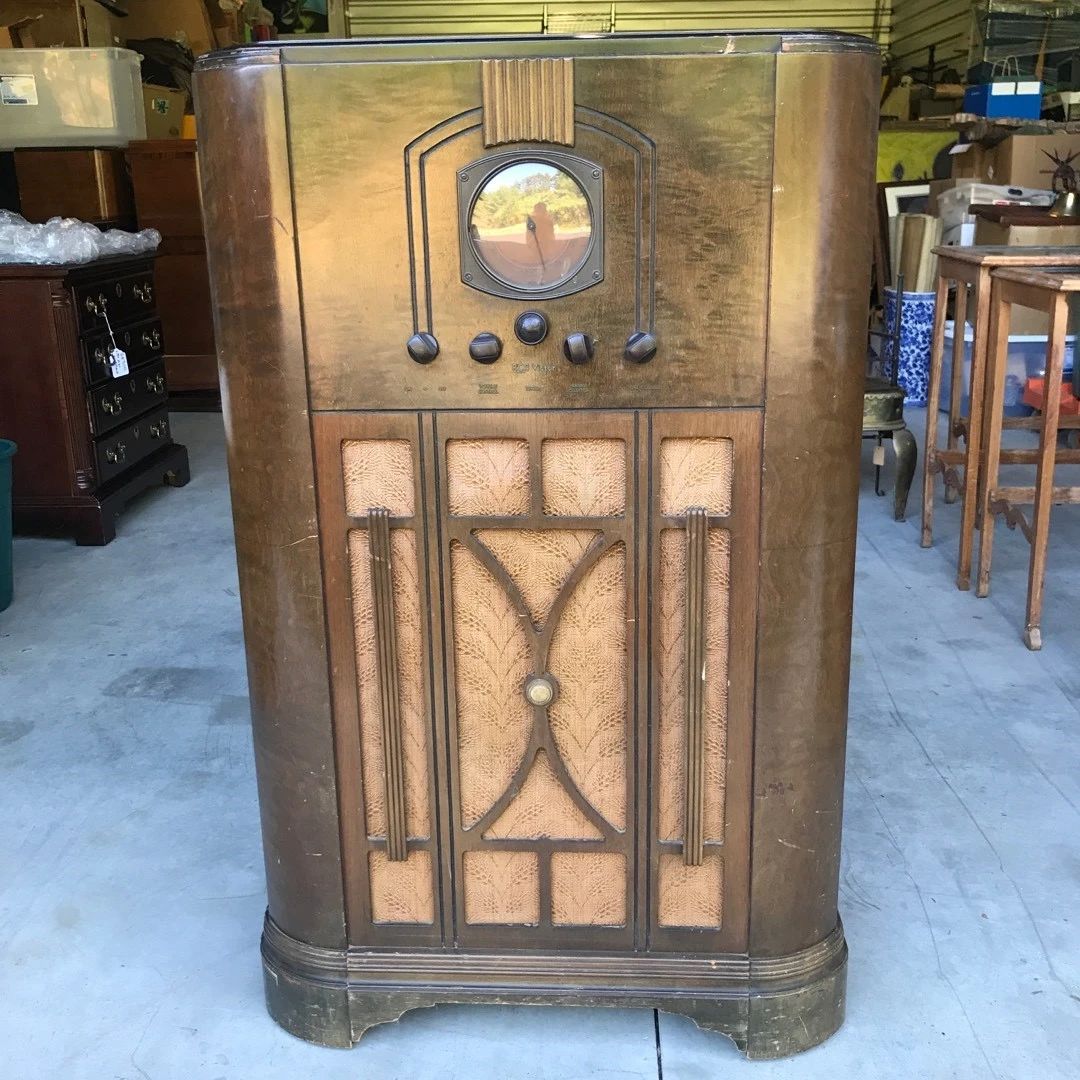 RCA Victor Radio Console