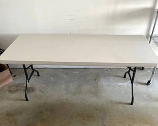6 Foldable HeavyDuty Table