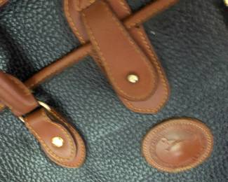 Dooney & Bourke