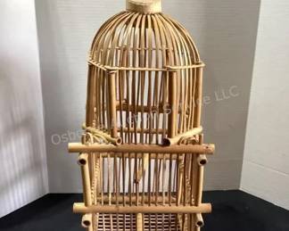 Bird Cage with llama accent