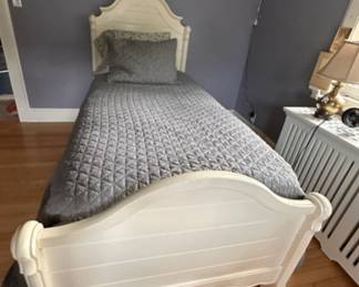 Twin bed frame and Trundle