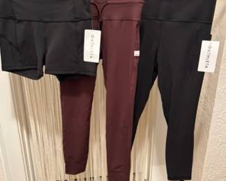 NWT Athleta Leggings, Shorts, Vuori Leggings S/M
