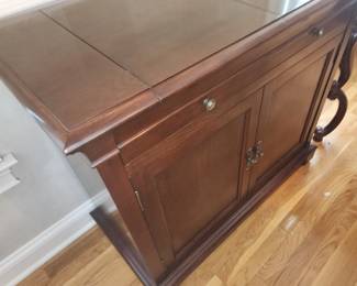Ethan Allen Server