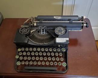 Vintage Royal Typewriter