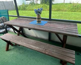 nice picnic table, this is unique its a half a picnic table one side sits against the wall / very nice !