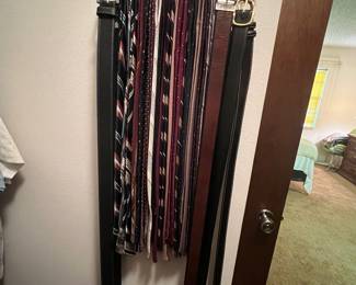 belts/ ties