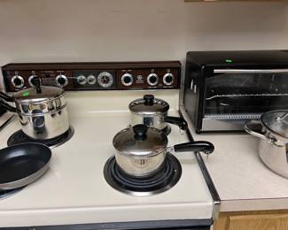 pots and pans, steamers, kitchen