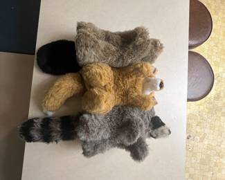 animal puppets/ puppets/ hand puppets