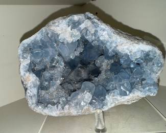 Celestite Geode (Madagascar?)
