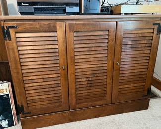 Vintage Ethan Allen lift-top record cabinet....