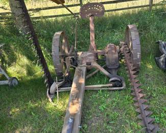 McCormick Deering Sickle Bar Mower with extra blades and shoes. Very Good Condition