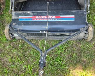 Ranch King Grass Catcher - 42"