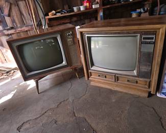 2 mid century console televisions - turn it into an aquarium or pet bed!