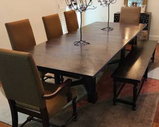 Sorry, table was pulled from the sale.  Our apologies. 