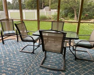 Very nice patio furniture