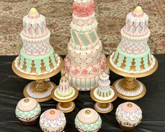 MacKenzie Child's Petite Cakes & Cupcakes