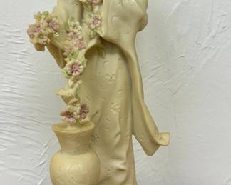 "Geisha" Figurine, Giuseppe Armani