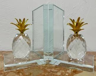 Pineapple Bookends