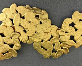 (5) Michael Aram Trivets