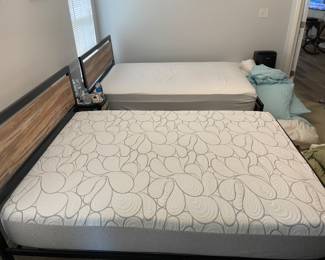 (2) Matching Full size metal and wood platform beds