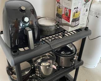 Kitchen appliances