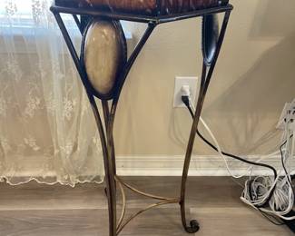 Metal plant stand $35.00 13.5”w 16”d 33.5”t