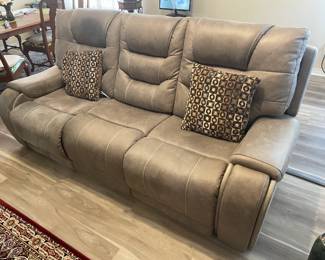Laredo Springs Gray Dual Power Reclining Sofa
89”w 40”d 44”t