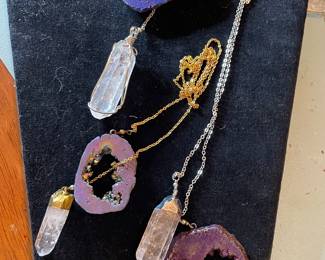 Agate and crystal necklaces 
