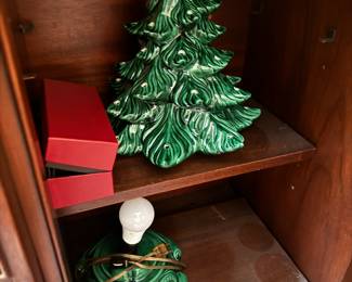Vintage Atlantic Mold Christmas Tree with Base