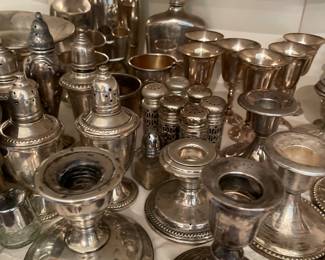 Silver weighted bottom candle sticks 