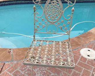Outdoor metal chair 