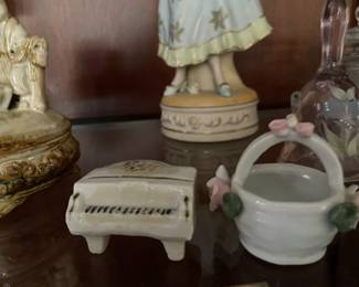 ceramic miniature figures