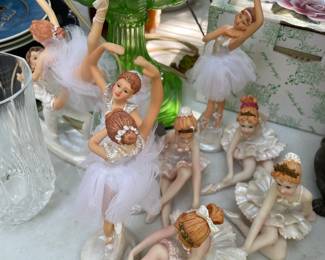 Ballerina figures 