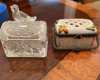 Glass trinket box and pepper shaker 