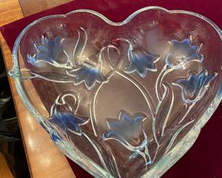 Decorative glass candy dish 