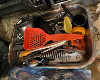 kitchen utensils